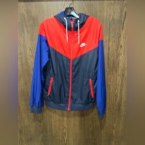 Nike Men's Sportswear Windrunner Windbreaker Hooded Jacket Size Small